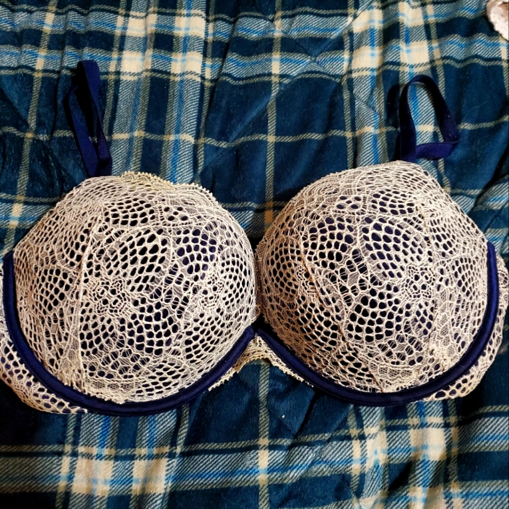 Victoria Secret Bra 38DD